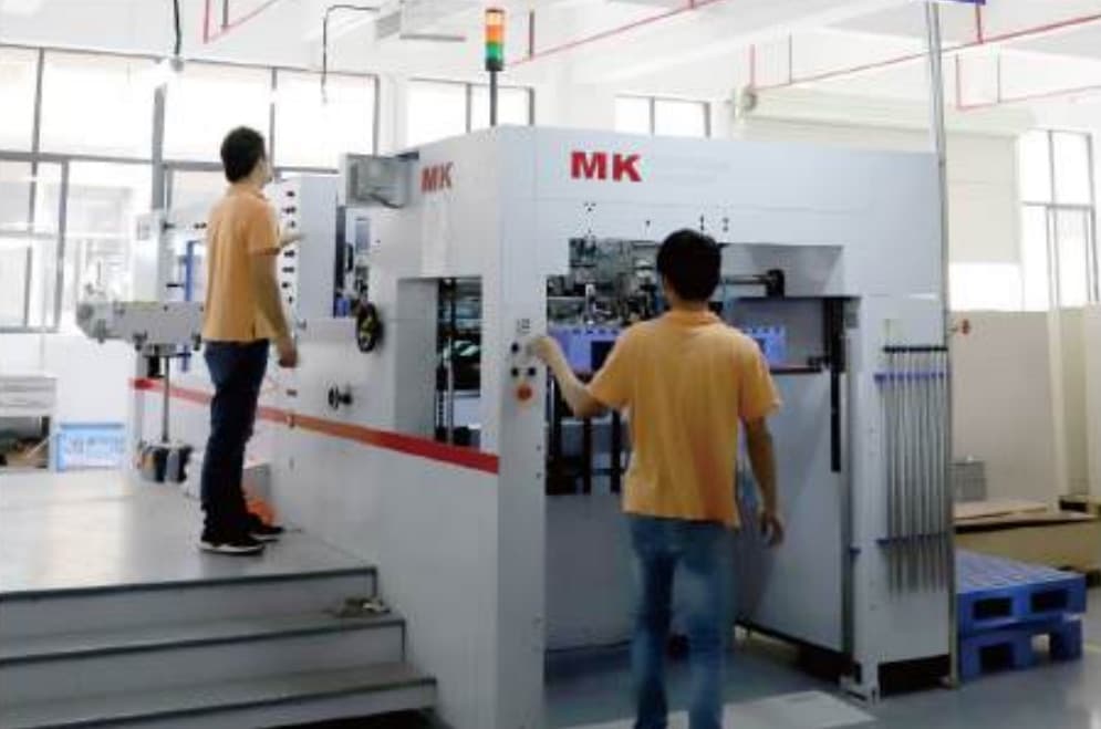 Auto die-cutting